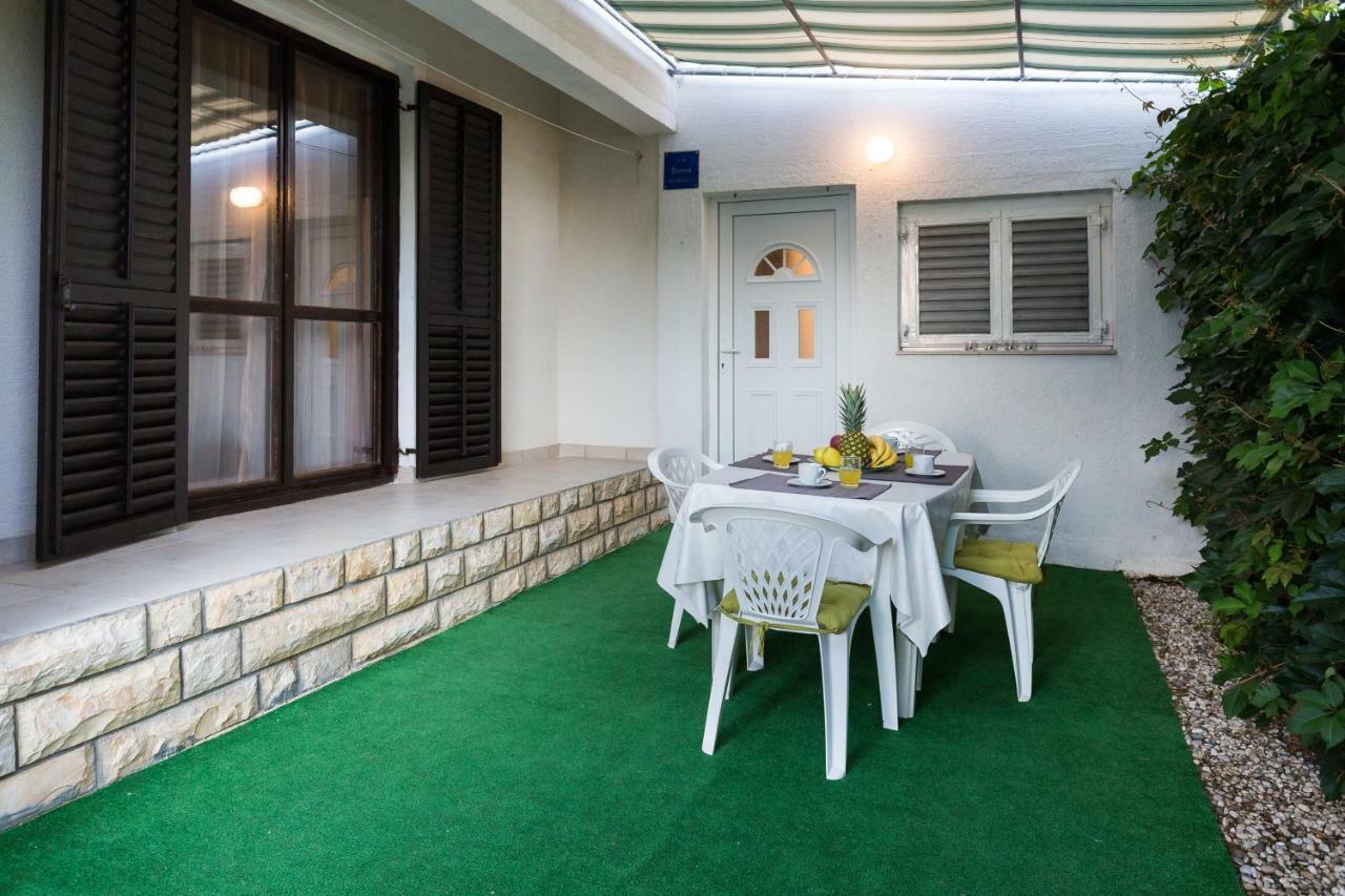 Cozy Apartment Josipa Privlaka  Exterior foto